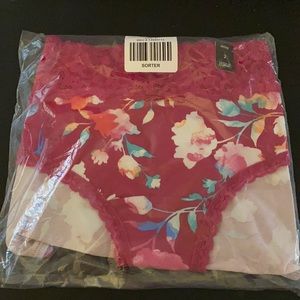 Torrid Curve Hipster Panties Size 2 NWT Pink